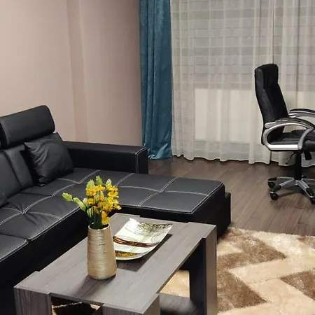 Home Apartament Апартаменты