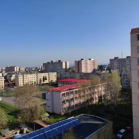 Home Apartament בראשוב